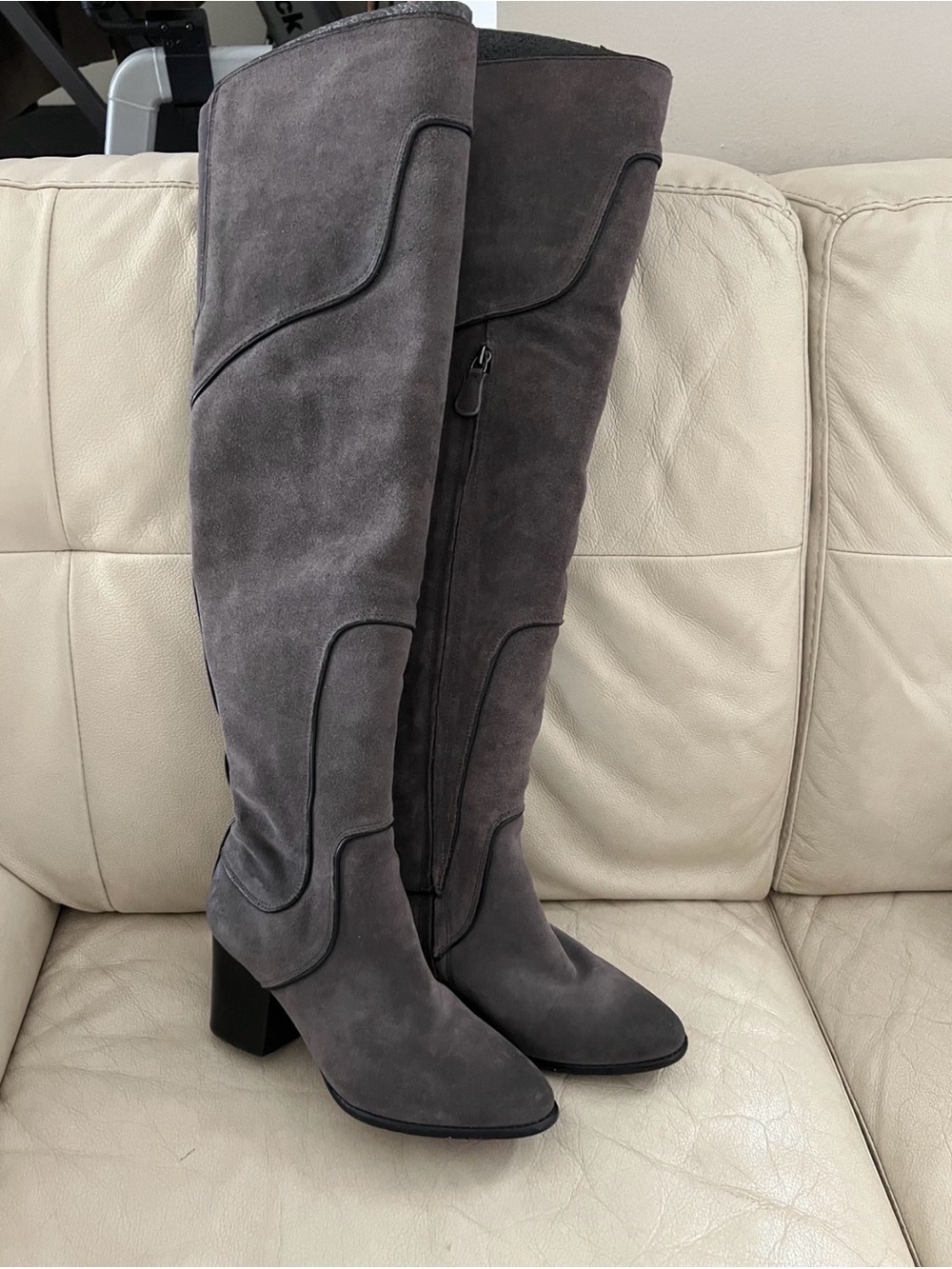 Rebecca Minkoff, Luxurious Rebecca Minkoff Grey Suede Over The Knee Boots